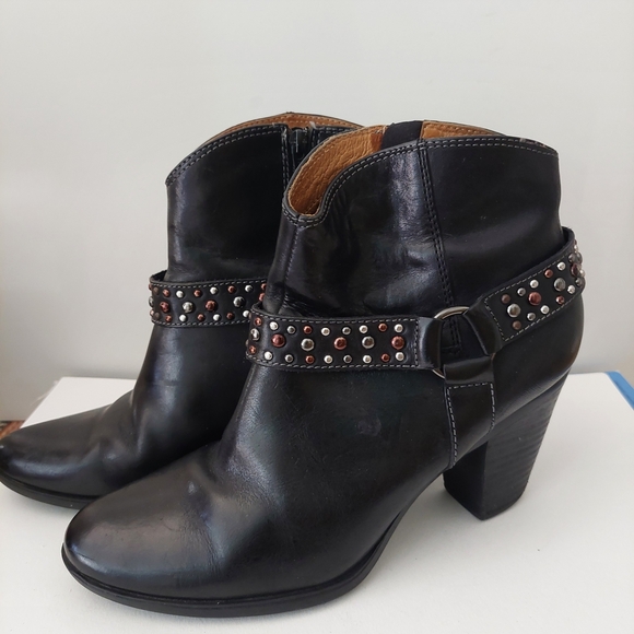 Sofft Black Studded Ankle Booties - Picture 1 of 7